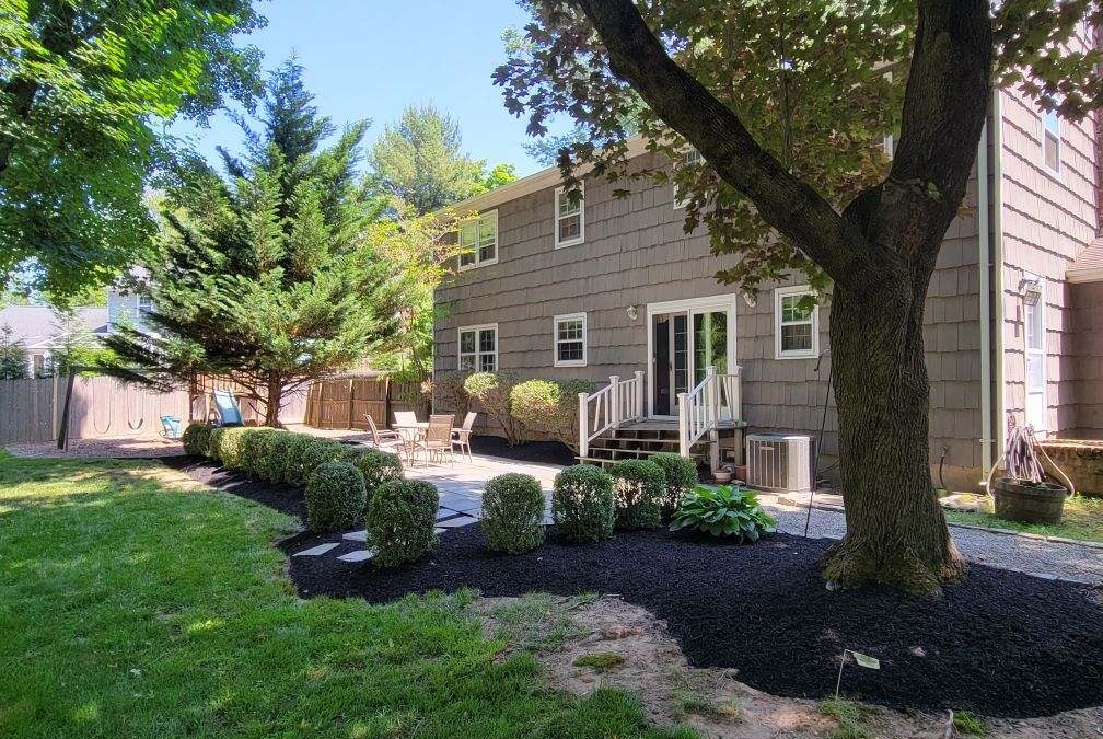Bringing the Indoors Out: Designing and Maintaining Outdoor Living Spaces in NJ